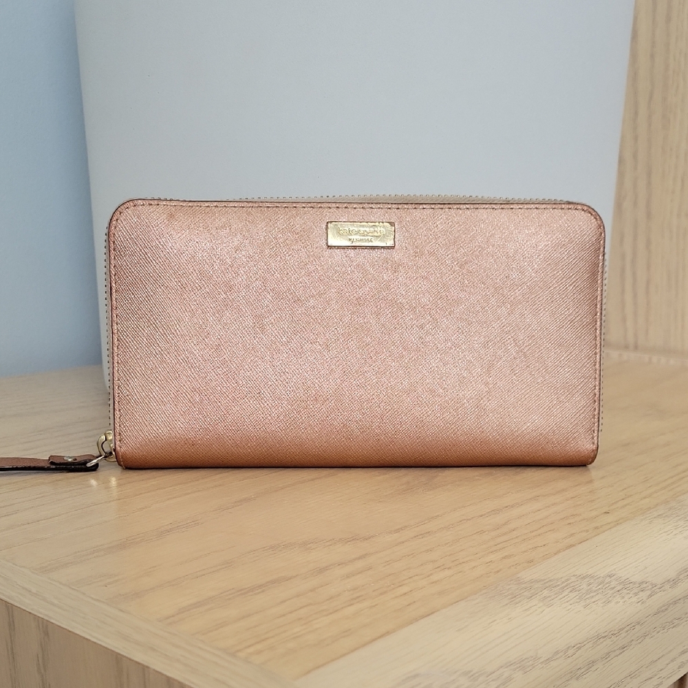 Kate Spade Metallic Rose Pink Full Zip Wallet with Dotted Lining